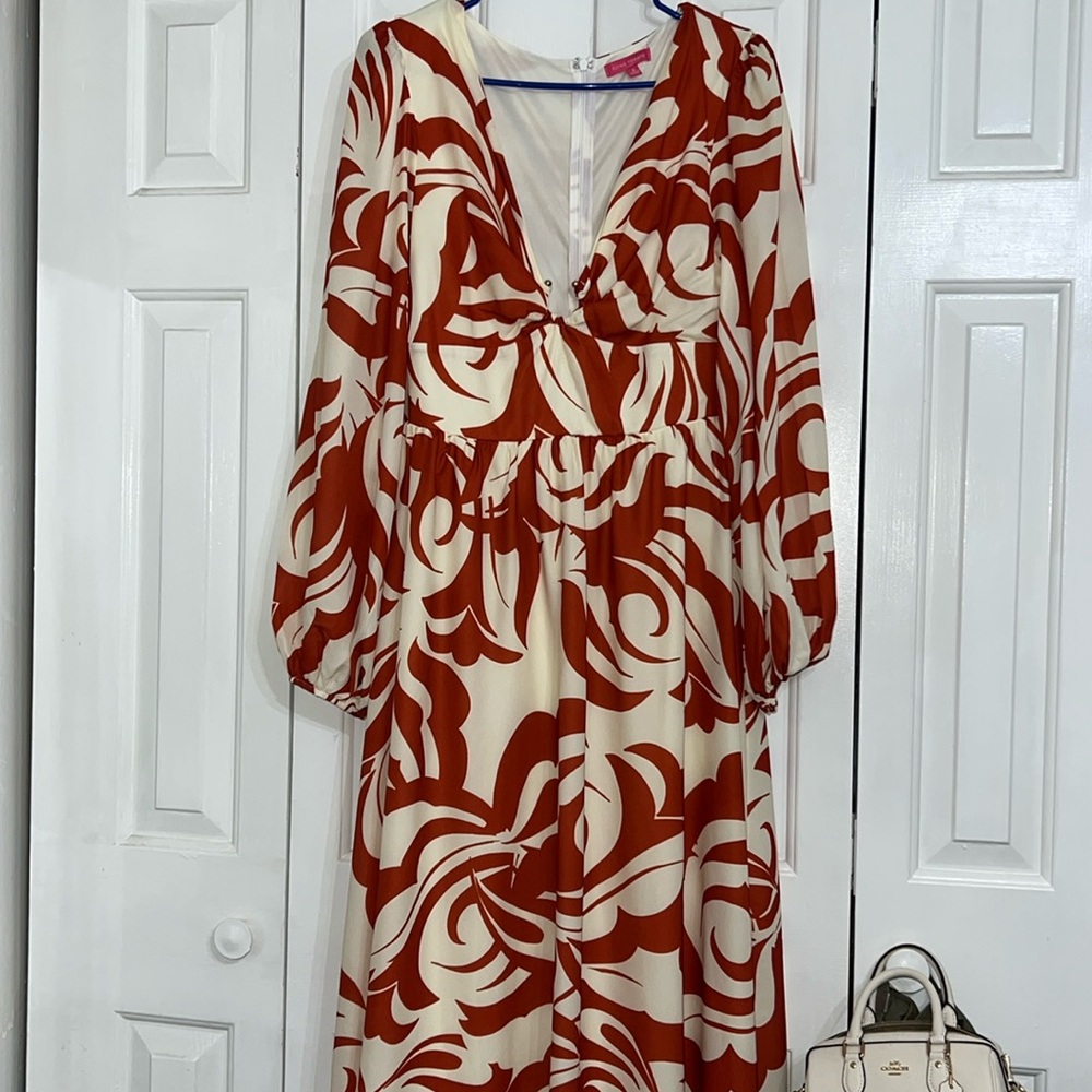 Stunning Rust Colored Maxi Dress